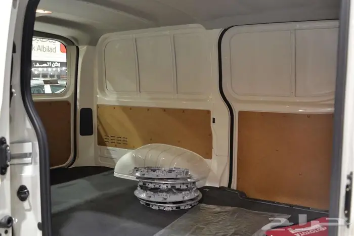 تويوتا هايس بضاعة ديزل بالنقد والتقسيط 10