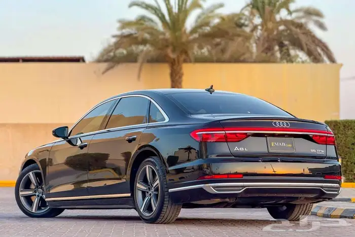 اودي A8L 2019 اسود خليجي 3
