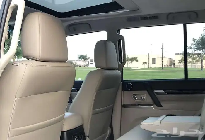 ميتسوبيشي باجيرو 2022 فل سعودي ممشي قليل مخزن 25 ألف 36