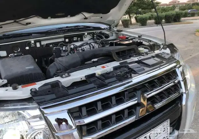 ميتسوبيشي باجيرو 2022 فل سعودي ممشي قليل مخزن 25 ألف 60