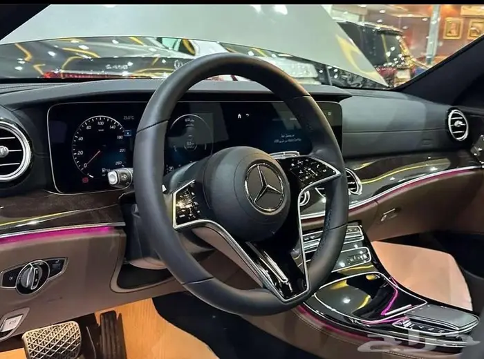مرسيدس E300 موديل 2022 جديد جفالي 4