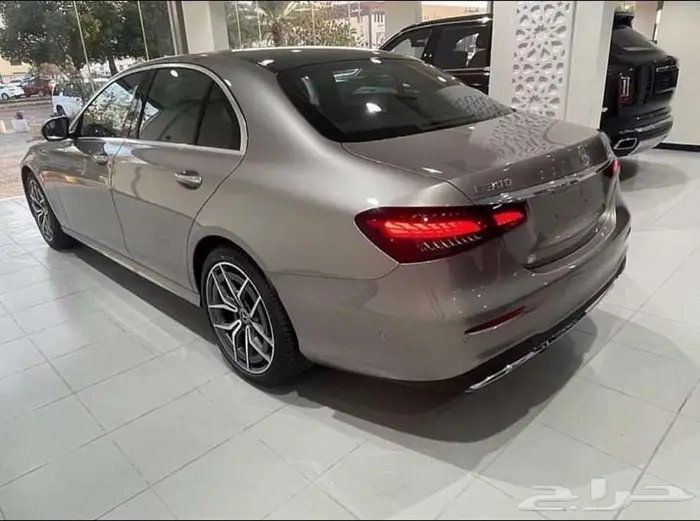 مرسيدس E300 موديل 2022 جديد جفالي 2