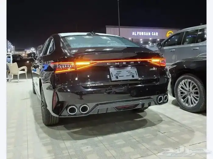 شيري اريزو 8 لاكجري وكمفورت 2025 كاش وتقسيط 5