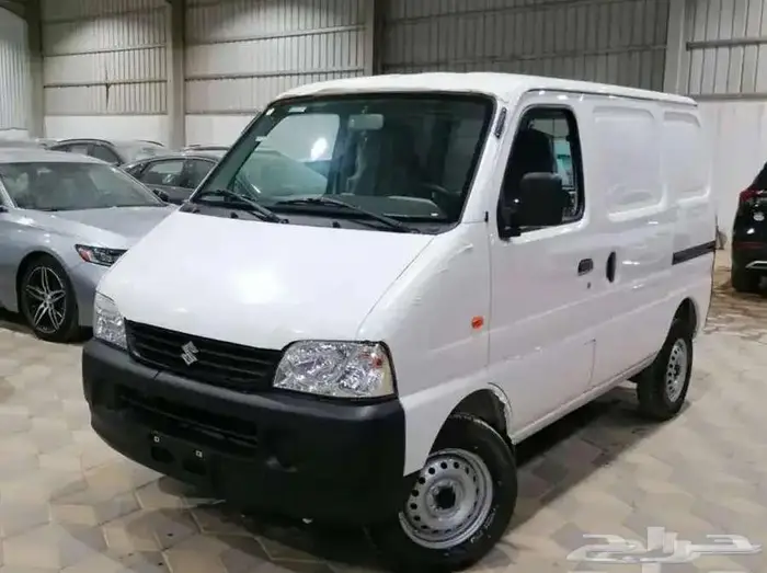 سوزوكى ايكو 2025 3