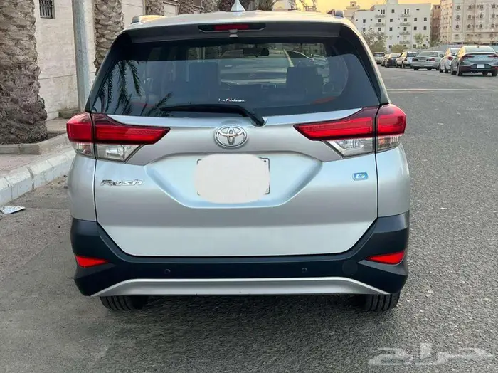 تويوتا راش2023 شبه جديد للبيع 3
