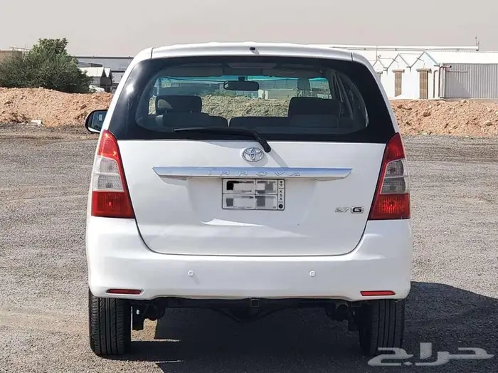 تويوتا انوفا 2013 3