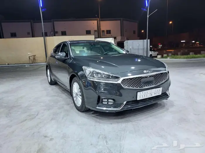 كيا كادنزا 2018 استاندر 8
