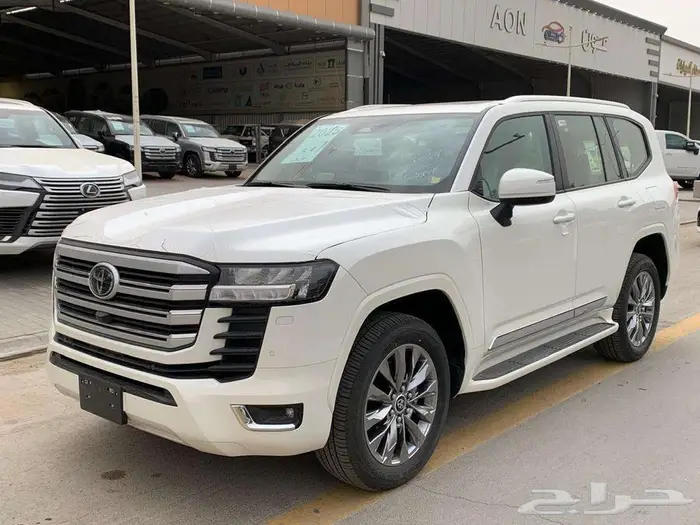 جكسار رقم 4 سعودي 2025 ابيض 1