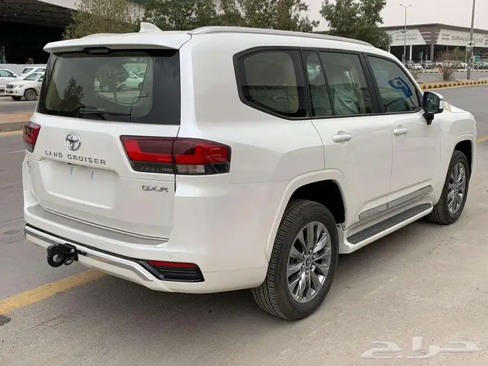 جكسار رقم 4 سعودي 2025 ابيض 3