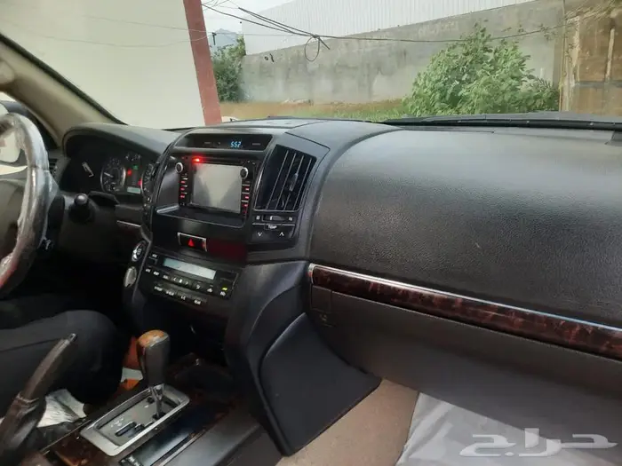 لاندكروزر GXR 5