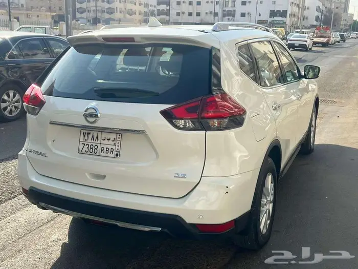 نيسان اكستريل 2022 استاندر دبل عداد قليل 5