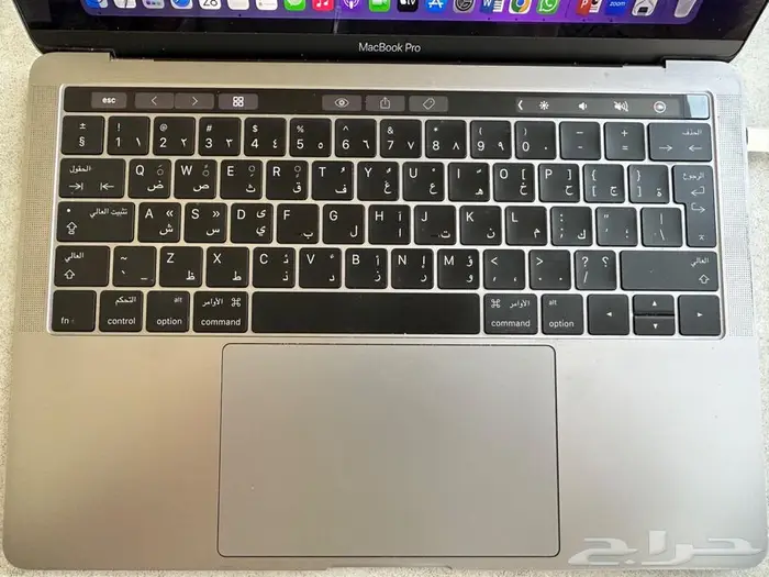 MacBook Pro 2016 touch bar   touch ID ماك بوك برو 2016 4