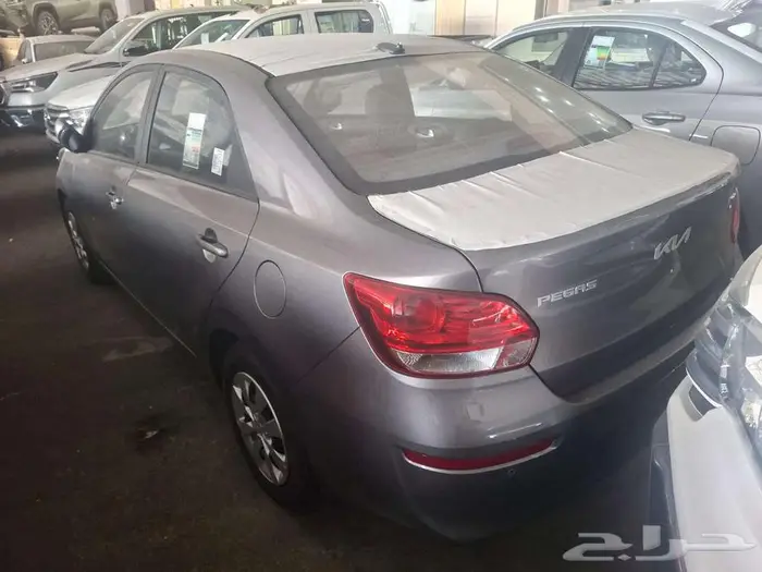 كيا بيجاس ستاندر 2026 3