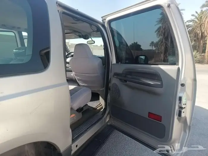 فورد اكس كيرجن دبل 4