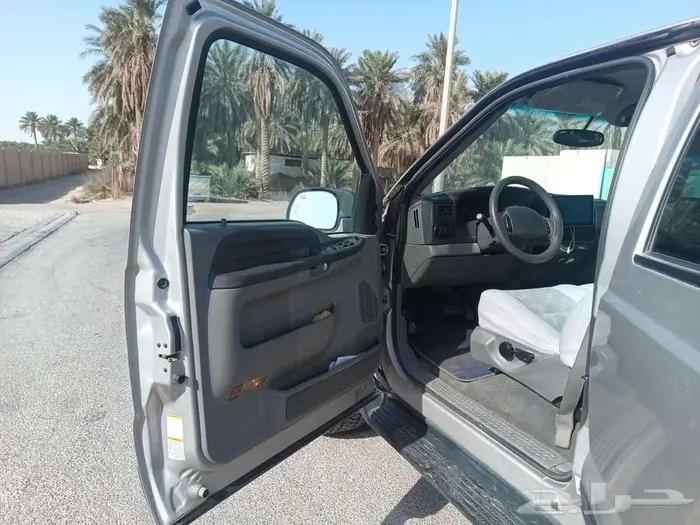 فورد اكس كيرجن دبل 28