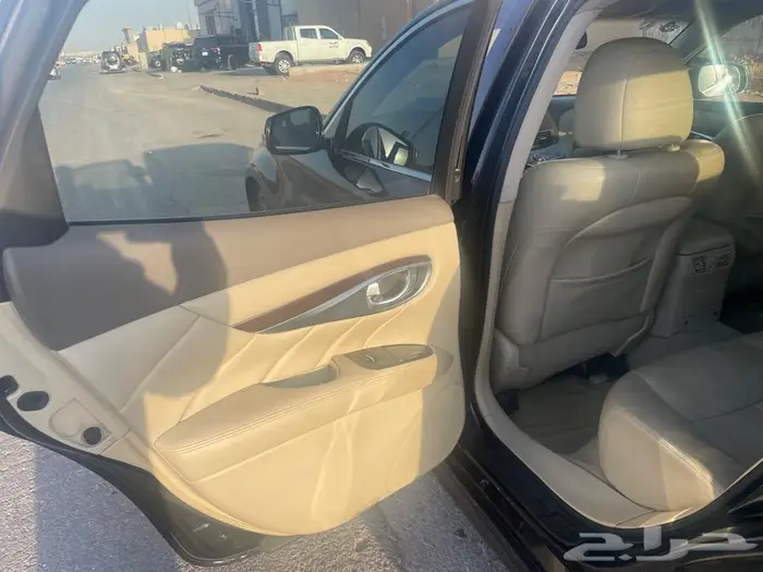 انفنتي Q70 2016 4