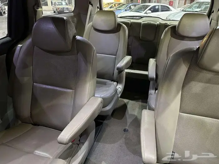 كيا كرنفال 2019 ديزل مستورد شاشه كاميرا فتحتين سقف 15