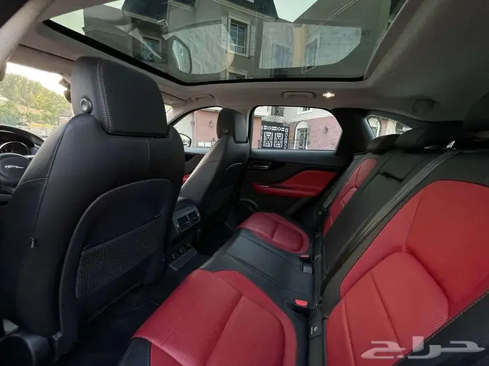جاكوار F PACE 2020 فل كامل 24