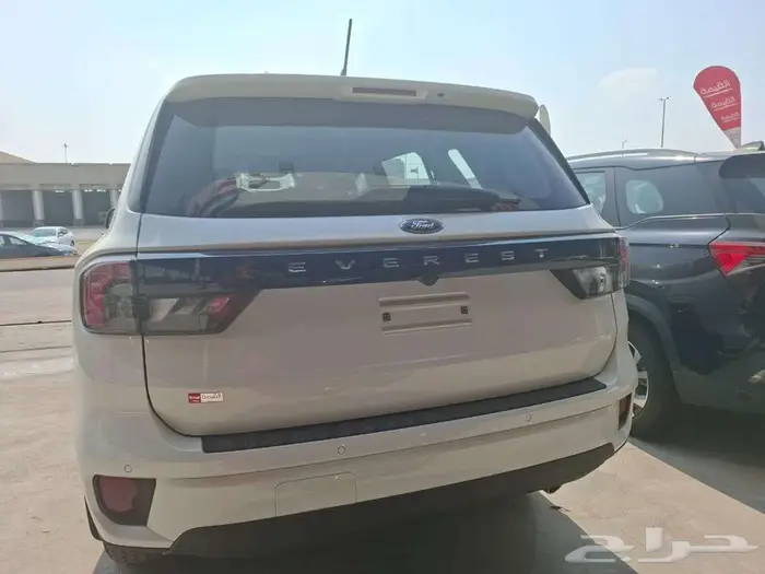 فورد ايقورست XLS موديل 2025 2