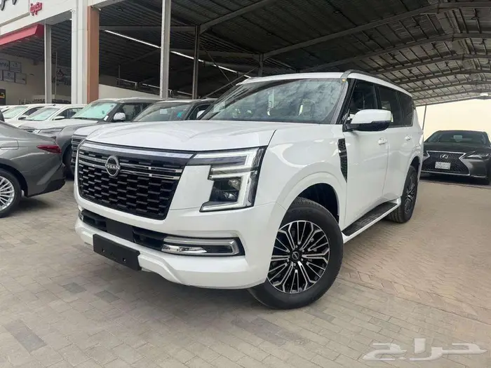 عرض خاص نيسان بلاتنيوم 2025 تنفس طبيعي بالنقد والتقسيط. 1