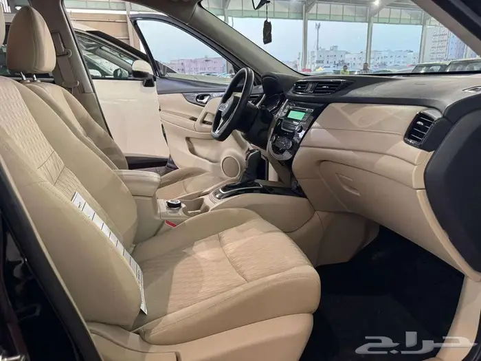 نيسان اكستريل 2021 10