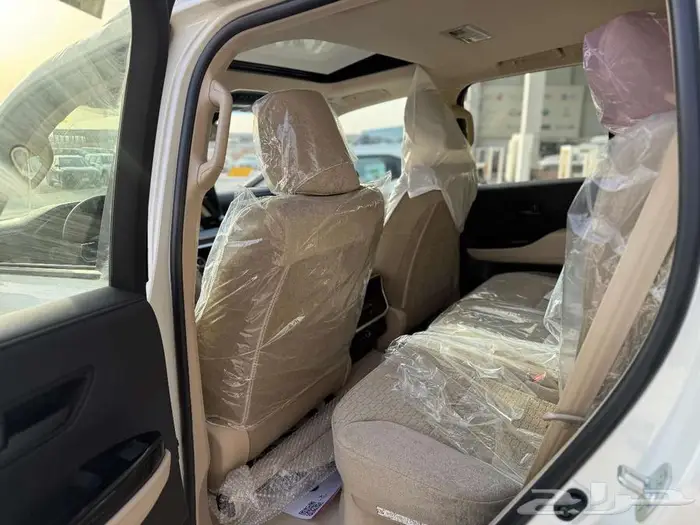 لاندكروزر GXR L3 بنزين 2025 امتلك سيارتك كاش او تقسيط 10