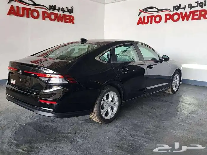 هوندا اكورد LX 2025 4