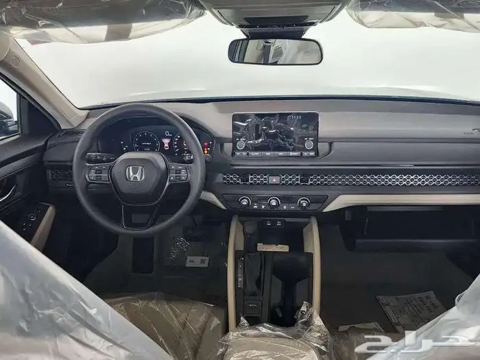 هوندا اكورد LX 2025 9