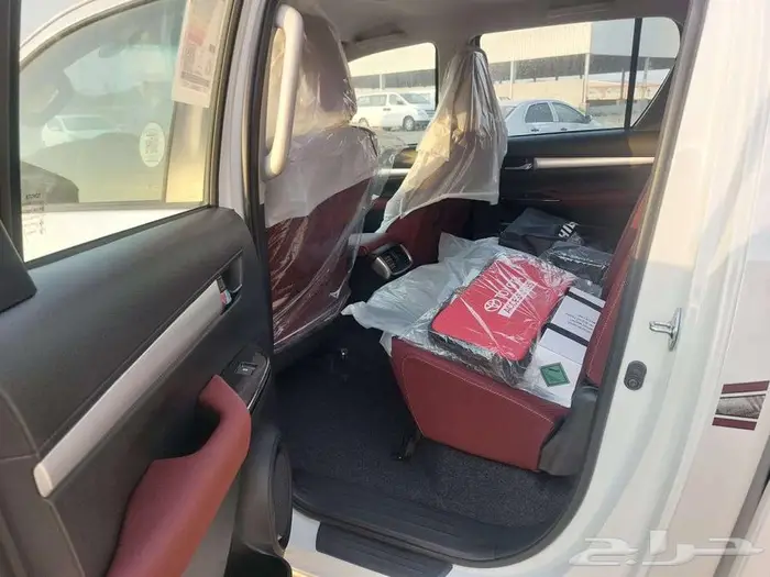 تويوتا هايلوكس غمارتين دبل S-GLX قير عادي 4