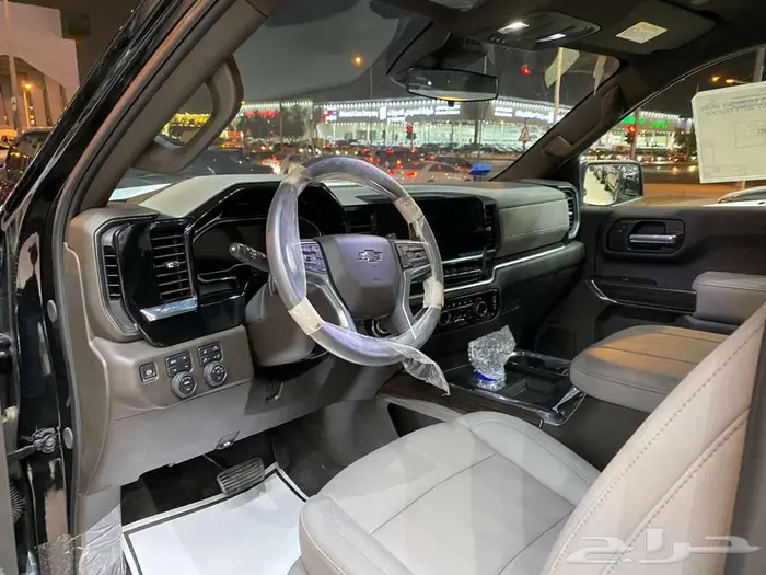 سلفرادو تريل بوس غماره 2025 10