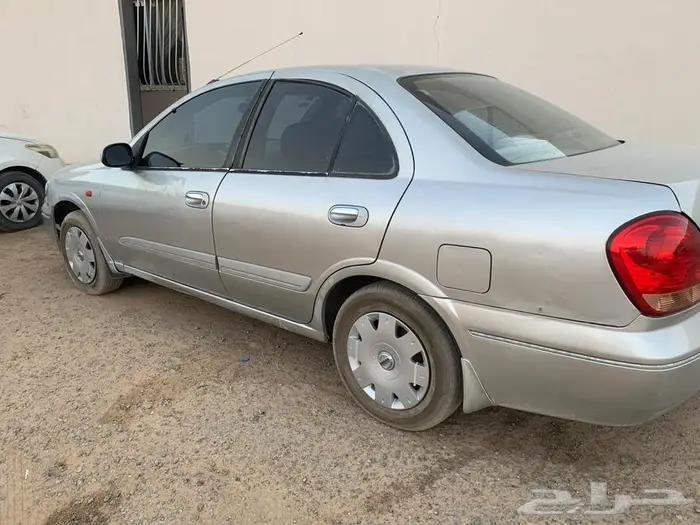 صني للبيع الموديل 2005 2