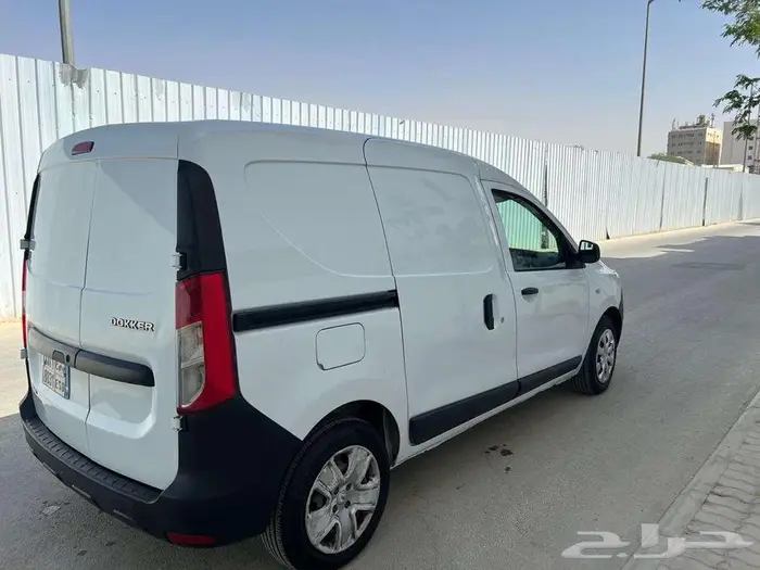 رينو دوكر 2021 مالك واحد نظيف جدا 10