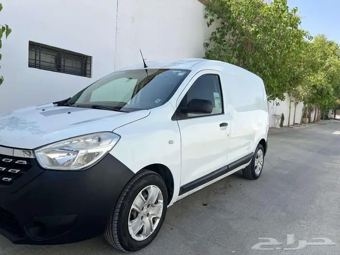 رينو دوكر 2021 مالك واحد نظيف جدا 12