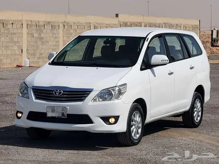 تويوتا انوفا 2013 1