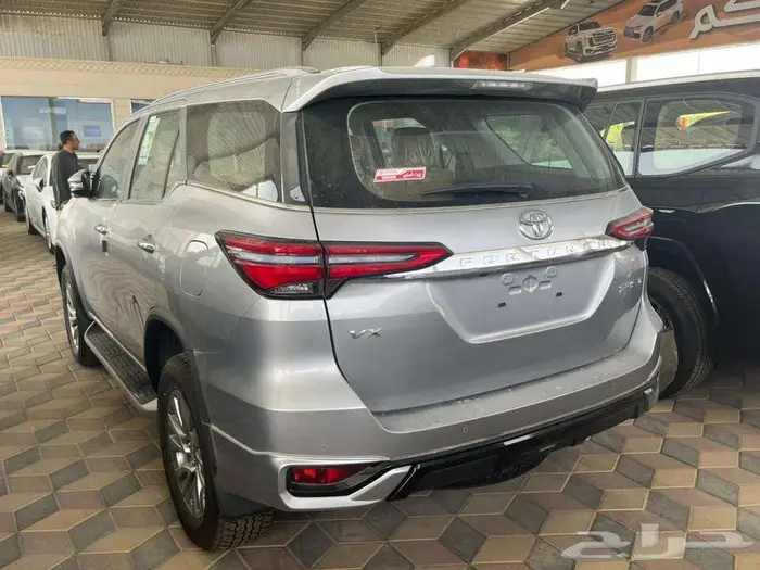 فورتشنر VX3 2025 3