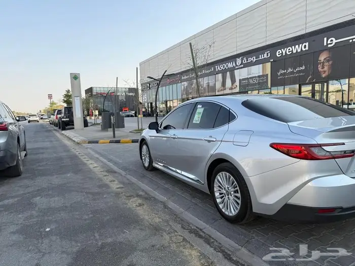 للبيع تويوتا كامري 2025 LE 2