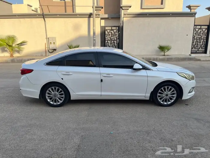 للبيع سوناتا 2016 أبيض 0