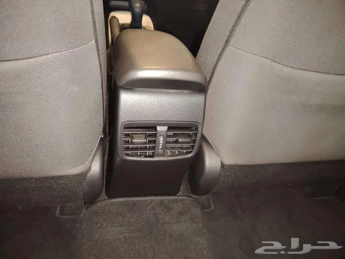 تويوتا كورولا2021 13