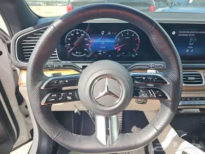 2024 Mercedes-Benz GLS 450 4MATIC index