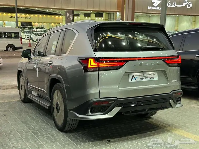 لكزس LX600 FSPORTسعودى2025 4