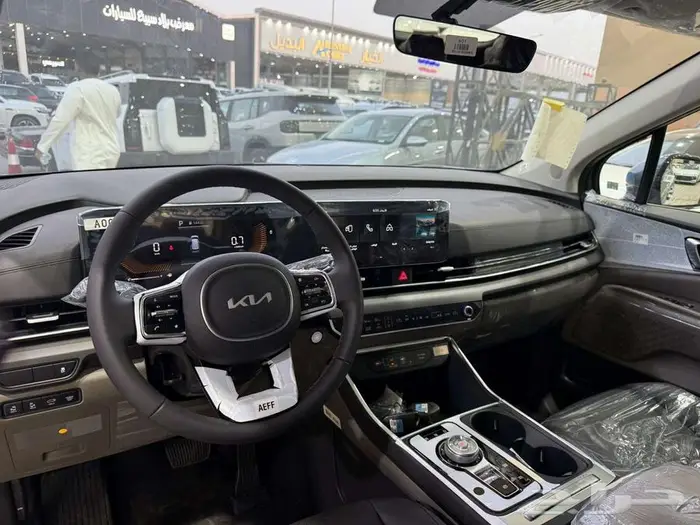 كيا كرنفال نصف فل GLS 2026 8