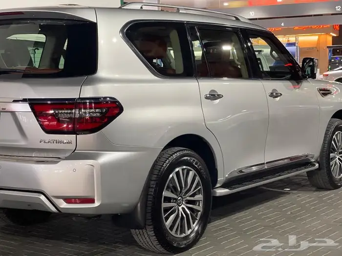 بلاتينيوم فضي 2021 5