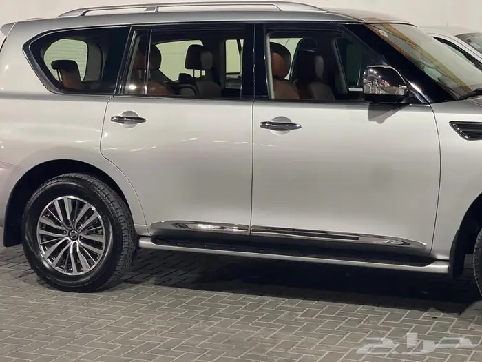 بلاتينيوم فضي 2021 7