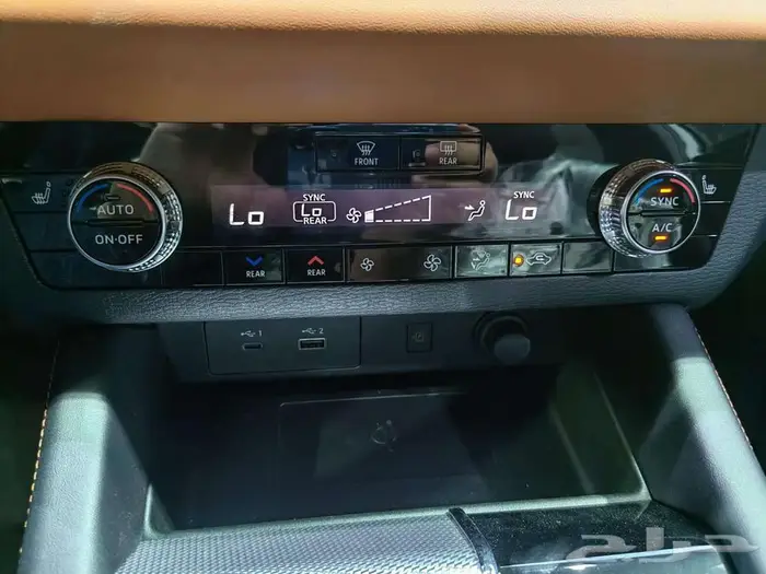 ميتسوبيشي اوتلاندر 2025 فل كامل عرض خاص وحصري 15