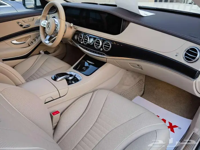 Mercedes S560 AMG KIT KIT كالجديد الموديل 2020 عالشرط متميز 1
