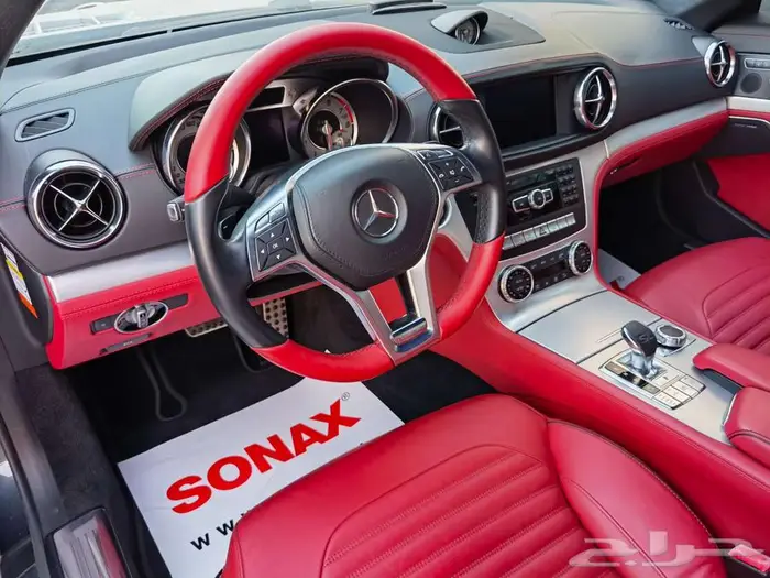 Mercedes SL550 كشف لون مميز من النوادر 1