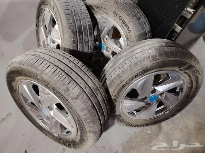 جنوط وكفرات هيونداي النترا 2025 وكالة مقاس 15 0