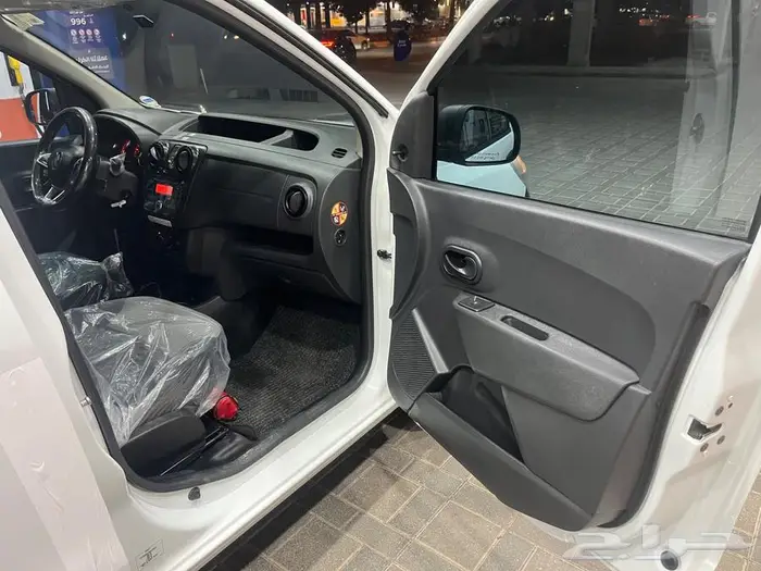 فان رينو دوكر 2022 نضيف جدا 19