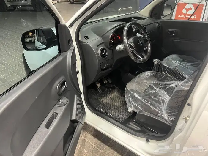 فان رينو دوكر 2022 نضيف جدا 21