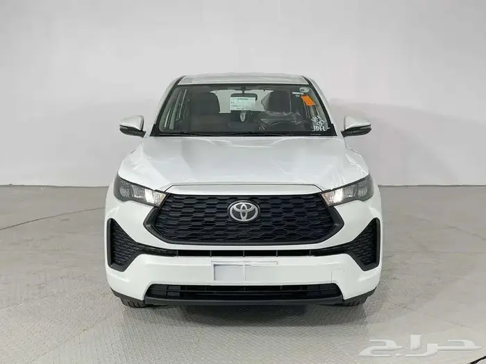 تويوتا انوفا بنزين موديل 2024 0